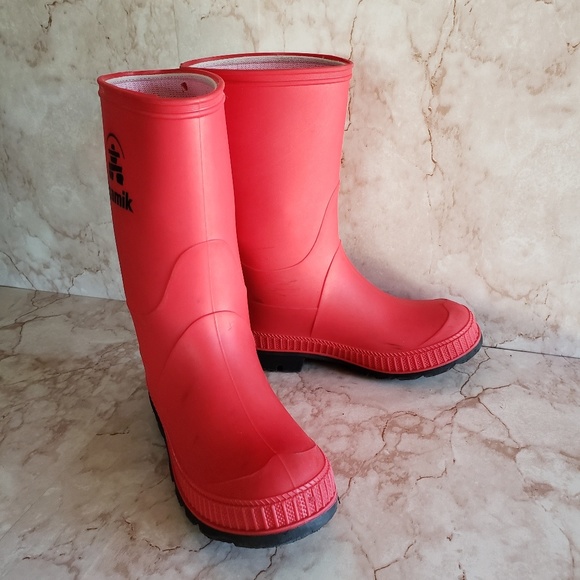 red water boots